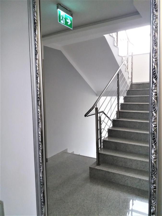 Apartamenty Czestochowa Eu "Parking Gratis" Exterior foto