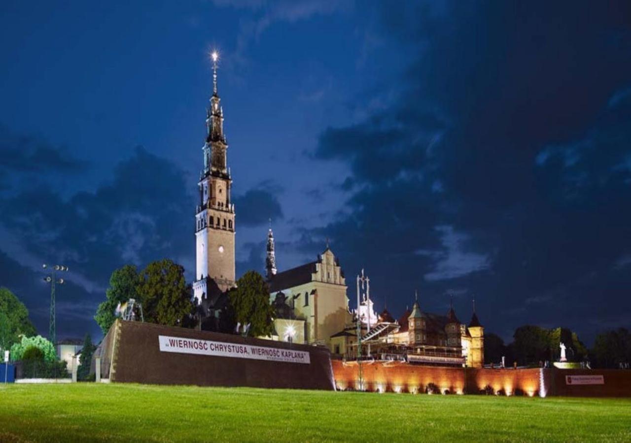 Apartamenty Czestochowa Eu "Parking Gratis" Exterior foto